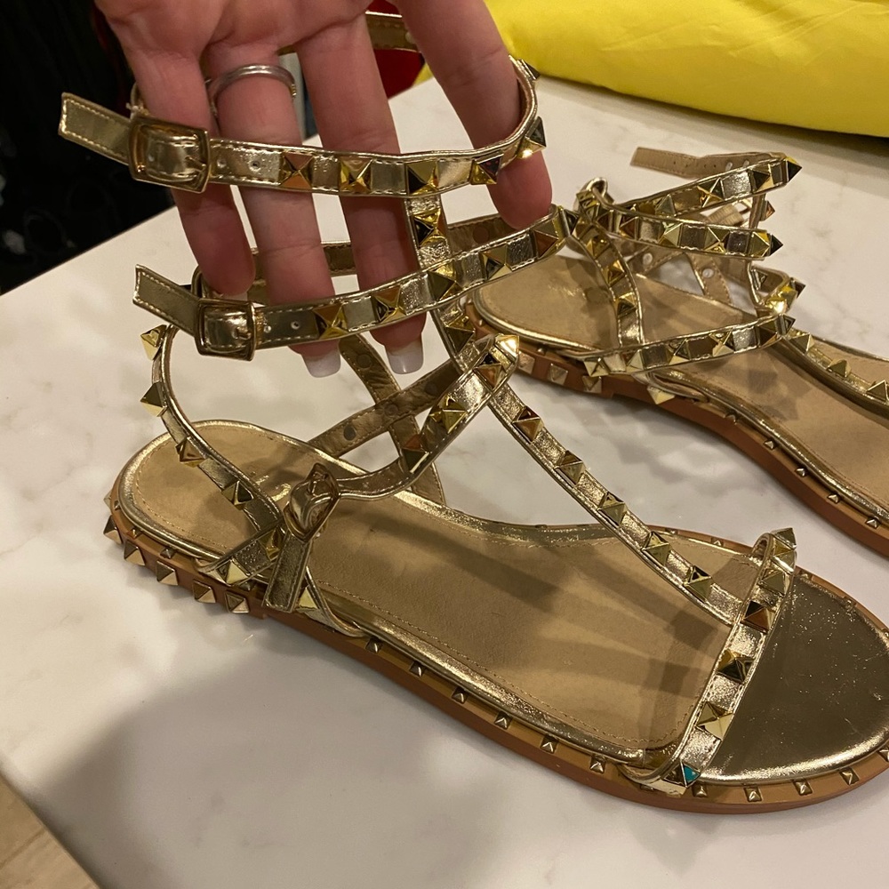 Valentino dupes - adorable gold sandals